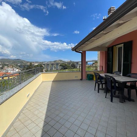 La Quercia Casa Vacanza Imperia Esterno foto
