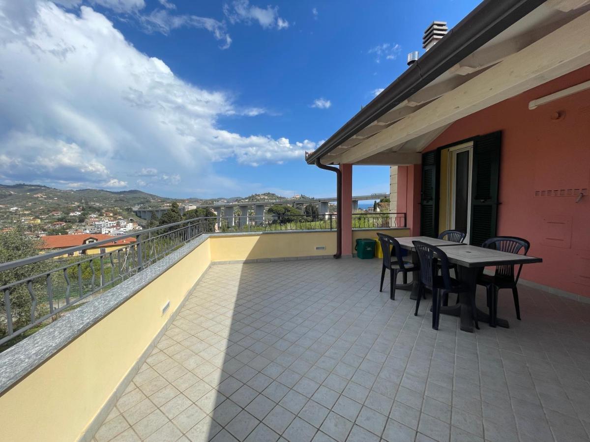 La Quercia Casa Vacanza Imperia Esterno foto