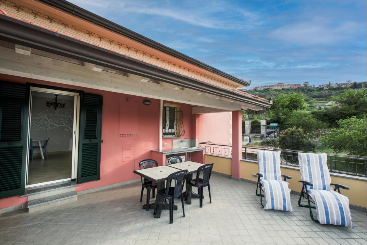 La Quercia Casa Vacanza Imperia Esterno foto
