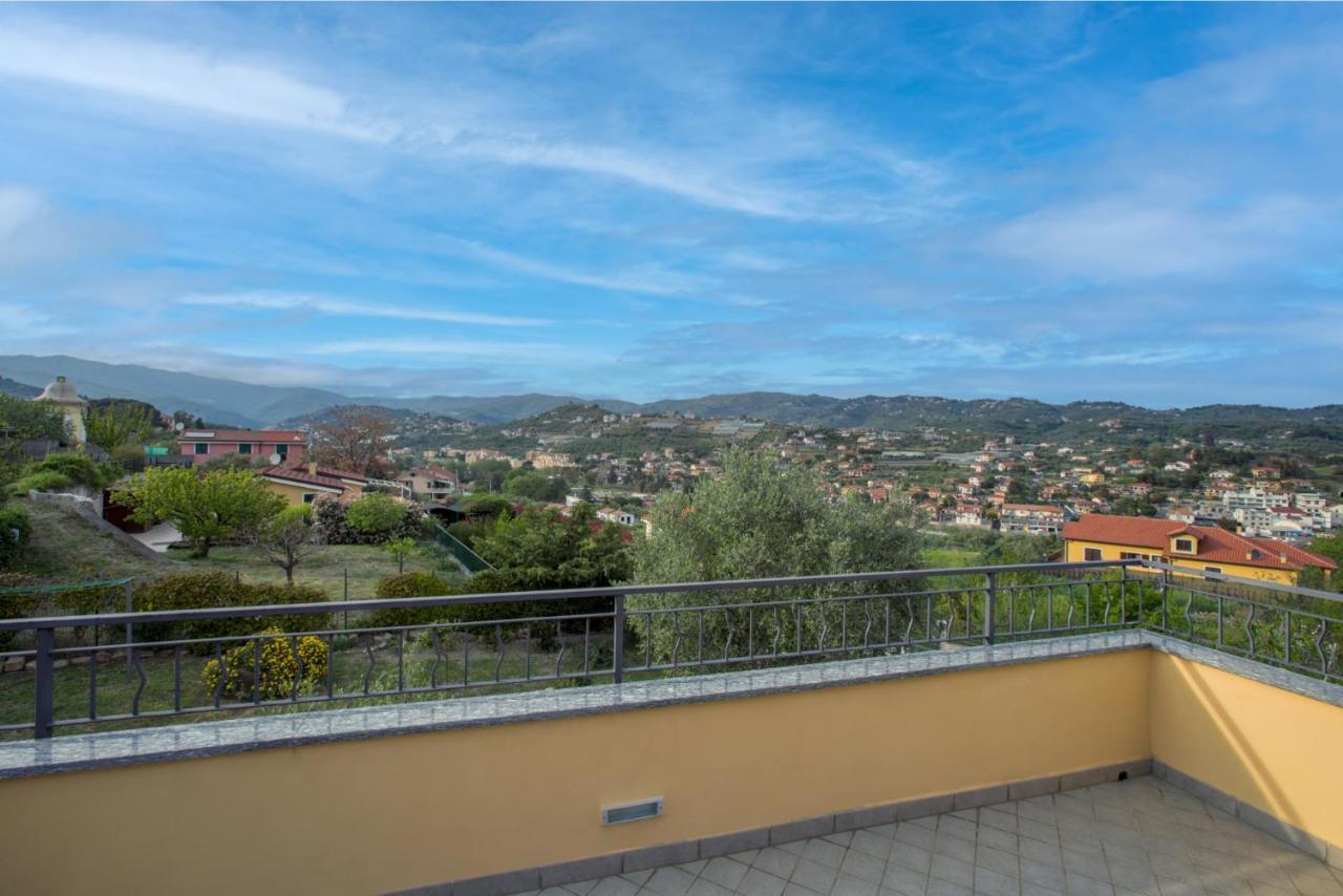 La Quercia Casa Vacanza Imperia Esterno foto